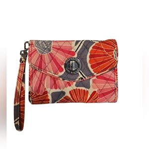 VERA BRADLEY CHERRY BLOSSOMS YOUR TURN  SMART PHONE WRISTLET LOCK WALLET. FLAW.